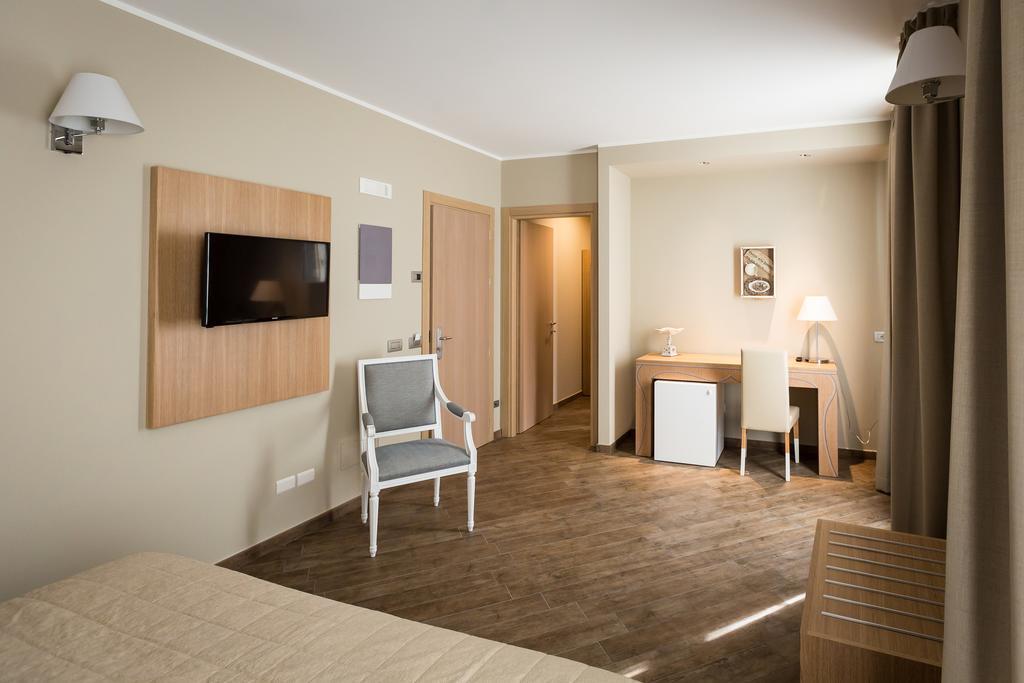 Hotel Monteverde Acqui Terme Dış mekan fotoğraf