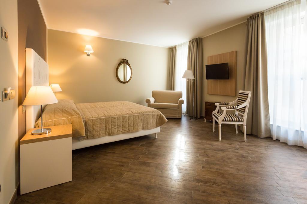 Hotel Monteverde Acqui Terme Dış mekan fotoğraf