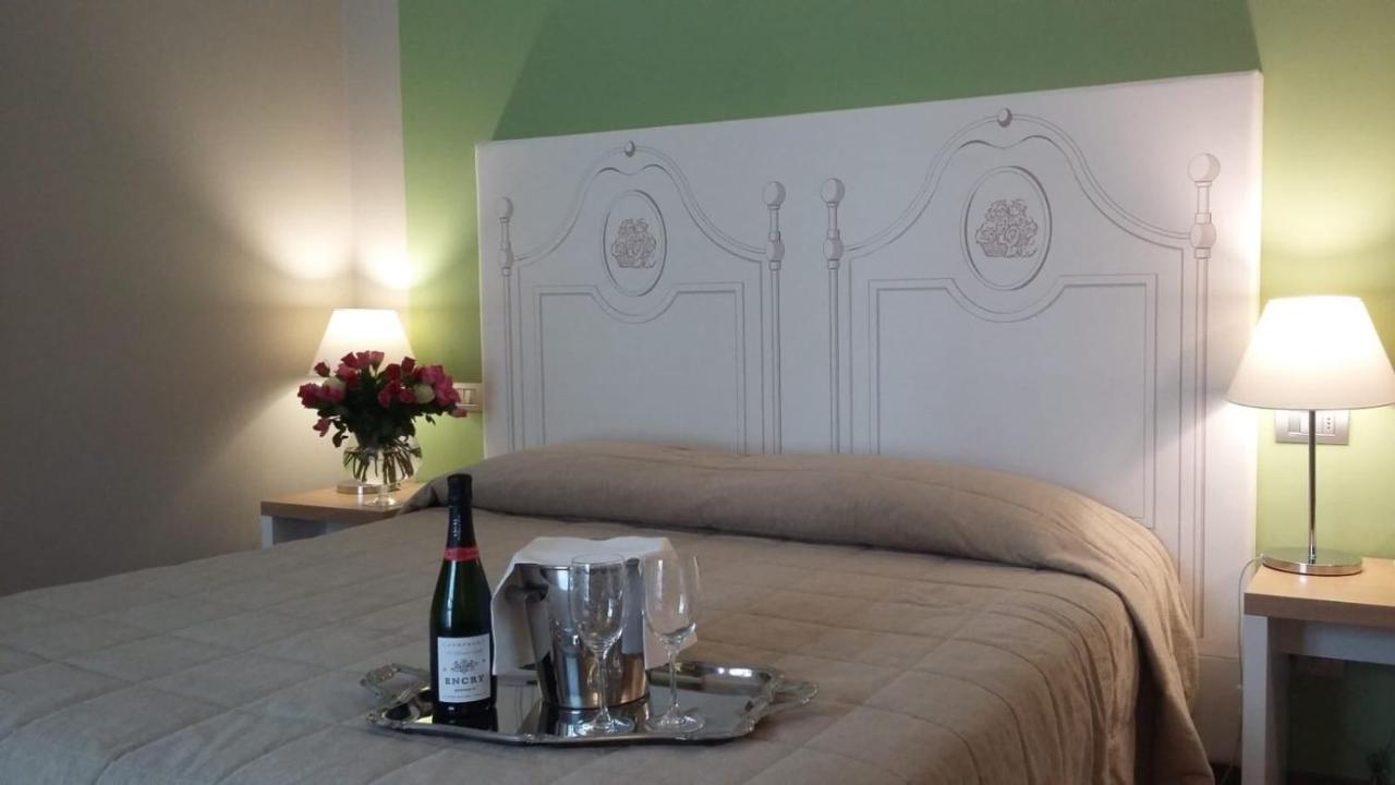 Hotel Monteverde Acqui Terme Dış mekan fotoğraf